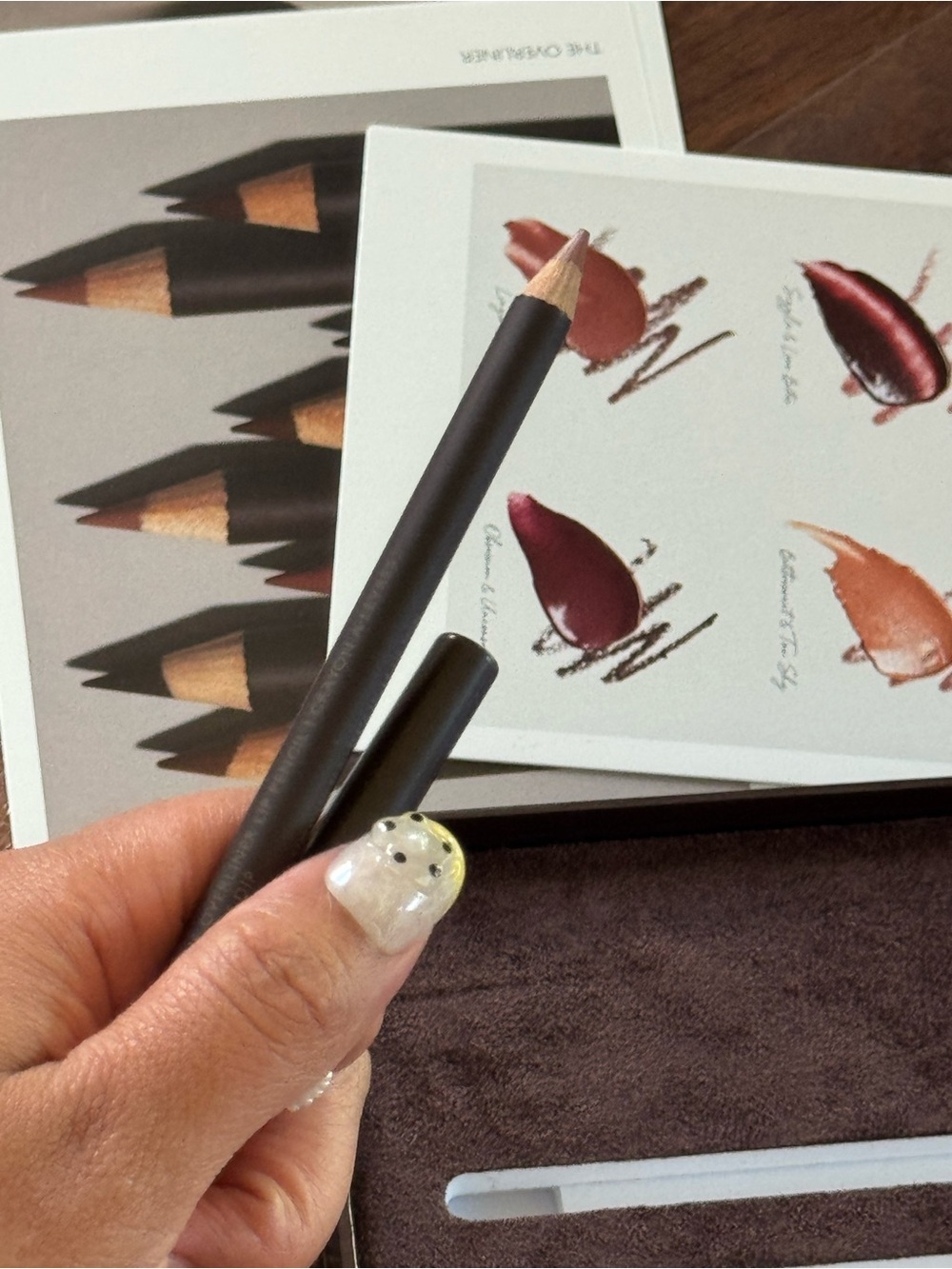 MPH MEDIUM shade underpainting with one lippie and lip liner • check photos - Picture 15 of 16